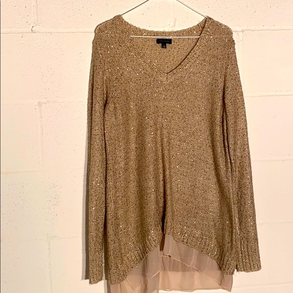 The Limited Sweaters - The Limited v neck beige sequin LS sweAter Lg VGC